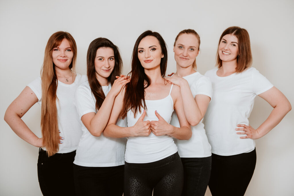 fizjoterapia evelines therapy kraków zespół ewelina kulasik barbara filipek paulina bażant patrycja kozioł monika martyka facemodeling japoński lifting 3D kobido transbukalny fizjoterapia evelines therapy kraków zespół ewelina kulasik barbara filipek paulina bażant patrycja kozioł monika martyka facemodeling japoński lifting 3D kobido transbukalny